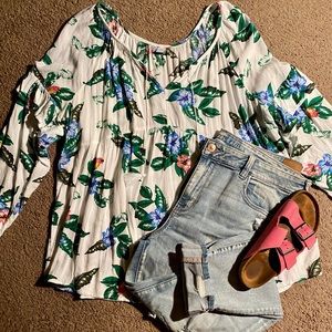 Old Navy boho look top. Size XXL.